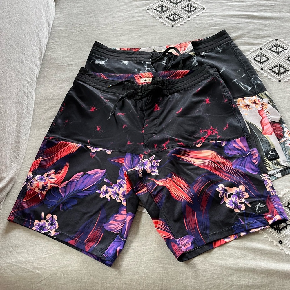 Men's Floral Black & Purple Swim Board Shorts